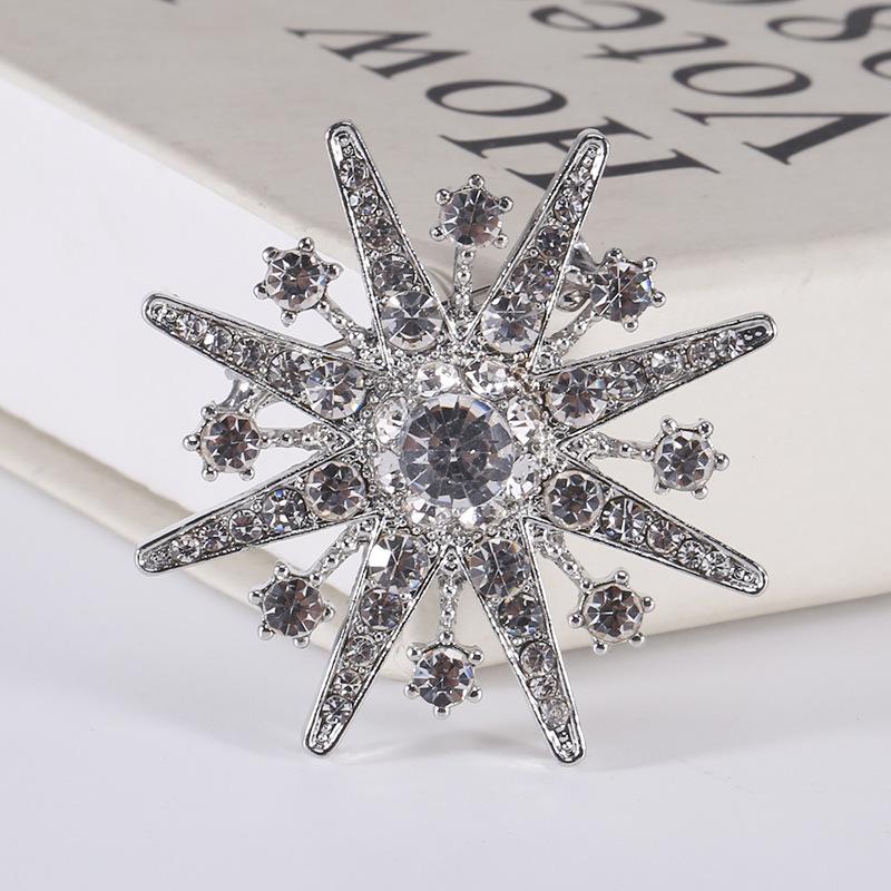 Vintage Baroque Pearl Brooch Exaggerated Cross Brooch Brooch Fashion Multifunctional Clothing Accessories