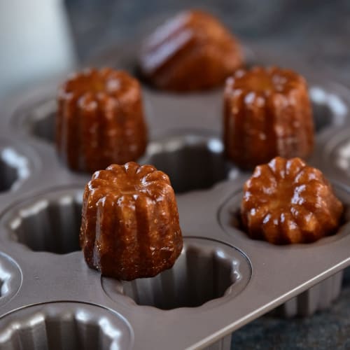 CHEFMADE Canel? and Cupcake Molds, Non-Stick Cake Mold, 32.7*25.9*3.6cm, Cups: 3.5*3.0cm (20 Cups)