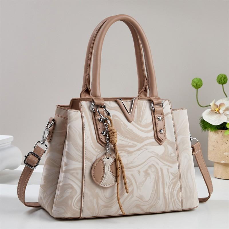 Classic Womens Pu Leather Handbag With Zipper Closure And Internal Compartments For Work