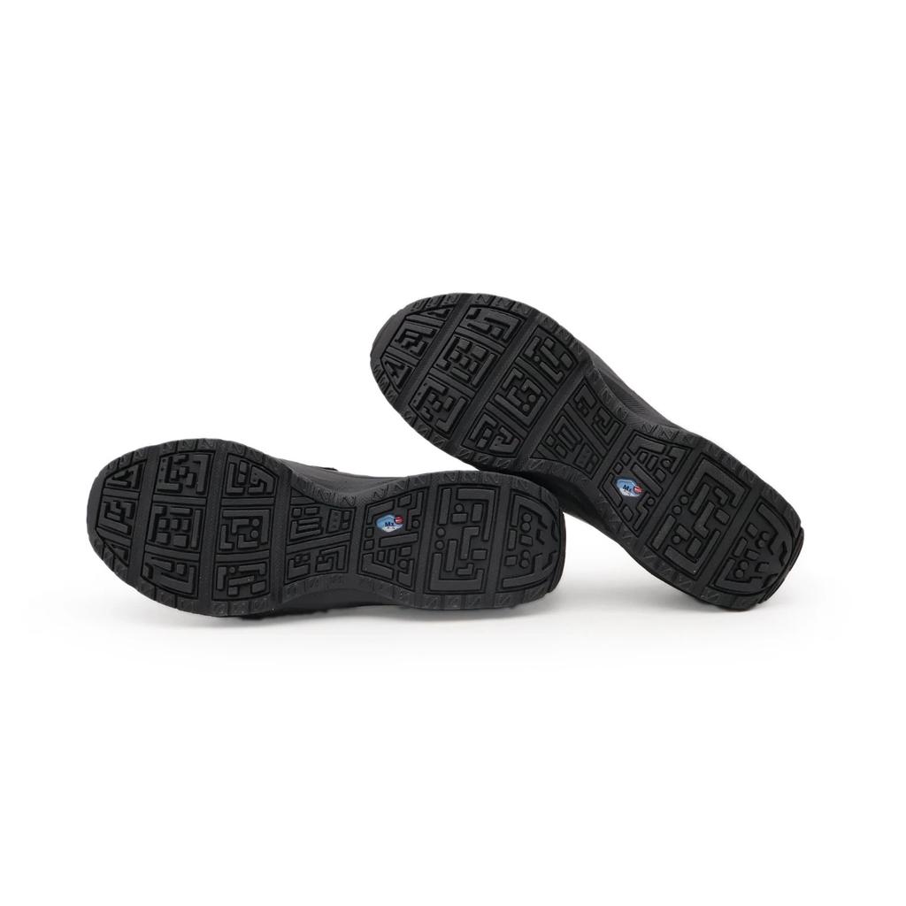 HJ4400-002 SWDC Nike Air Max Phenomena Черный Металлик Серебристый (Женский)
