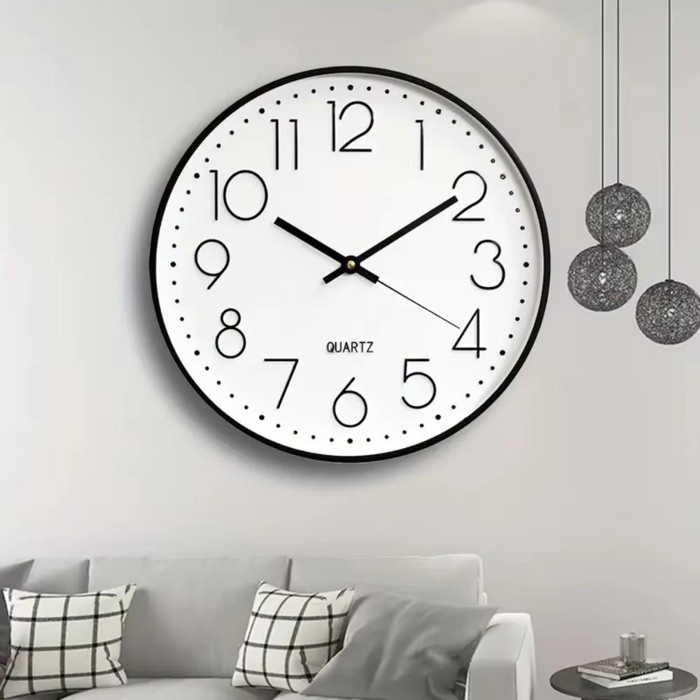 Silent Quartz Clock Battery Operated Wall Mounted Clock Minimalist Hanging Clock For Office Wall