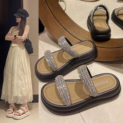 Женская обувь – Сандалии