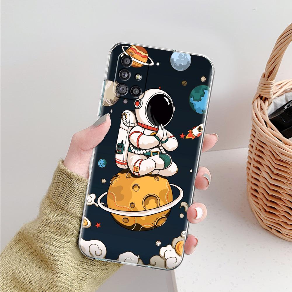 Чехол для Samsung A15 A13 A35 A55 A51 A71 A41 A31 A21S A03S A05 A17 A23 A25 A33 A53 A73 5G A07 4G Обложка Космонавт Мультяшный