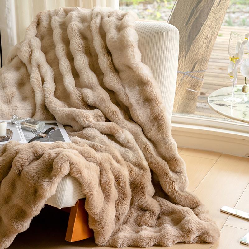 Luxury Faux Suri Fleece Fall Winter Blanket Thick Warm Multi-functional Sofa Blankets Soft Skin-friendly Comfortable Bed Blanket