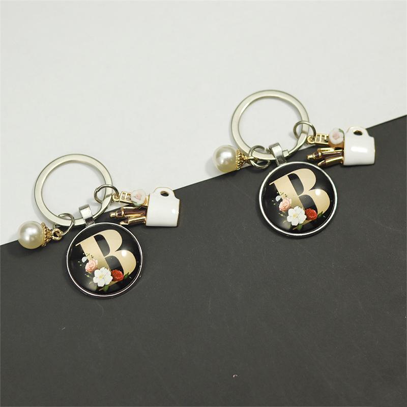 1PC Monogrammed Keychain Simple Pearl Keychain Small Gifts Keychain Black Gift Multi-Style