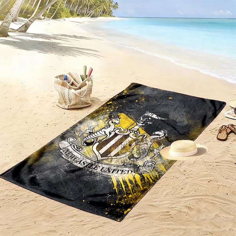 Newcastle United Print Beach Towel, Large Soft Quick Dry Towel for Beach Camping Swimming