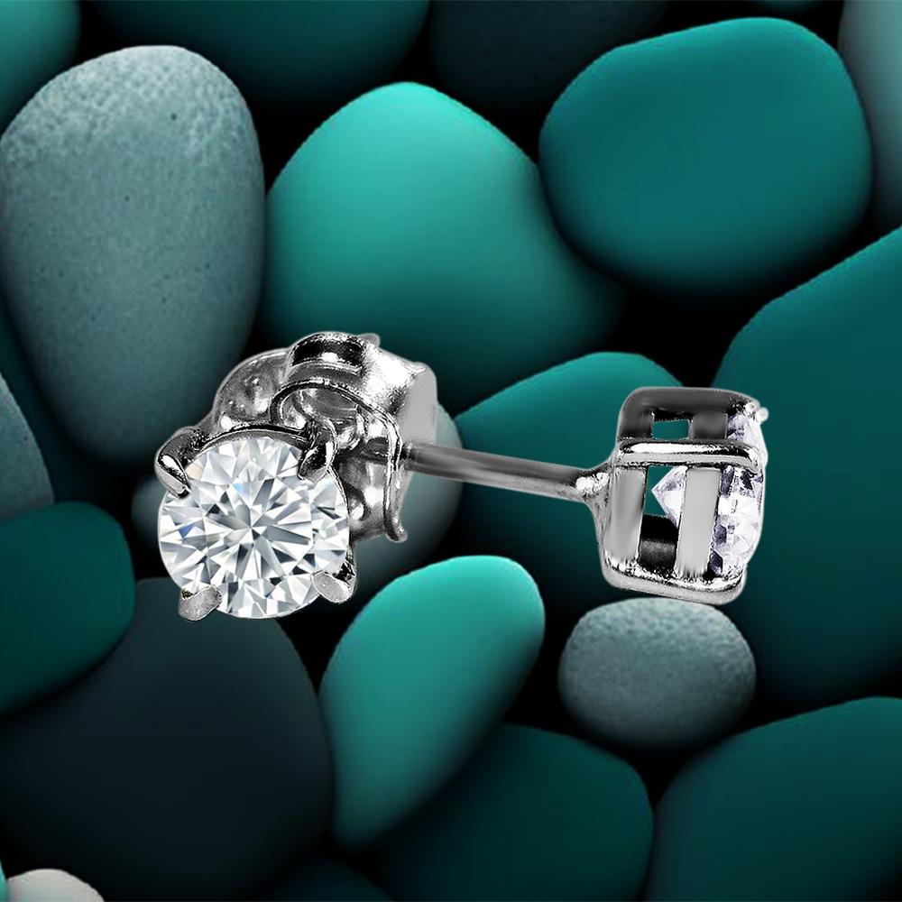Arisha Silver Серьги-гвоздики из серебра 925 пробы с муассанитом