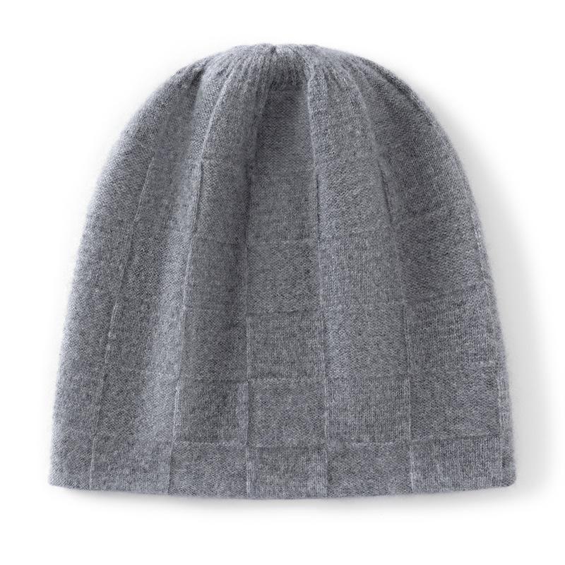 Men's and women's checkered cashmere hats Knitted hats Head protectors Plaid exquisite ear protectors Casual knitted hats