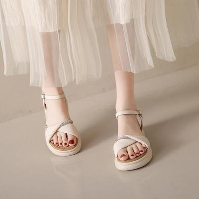 Женская обувь – Сандалии