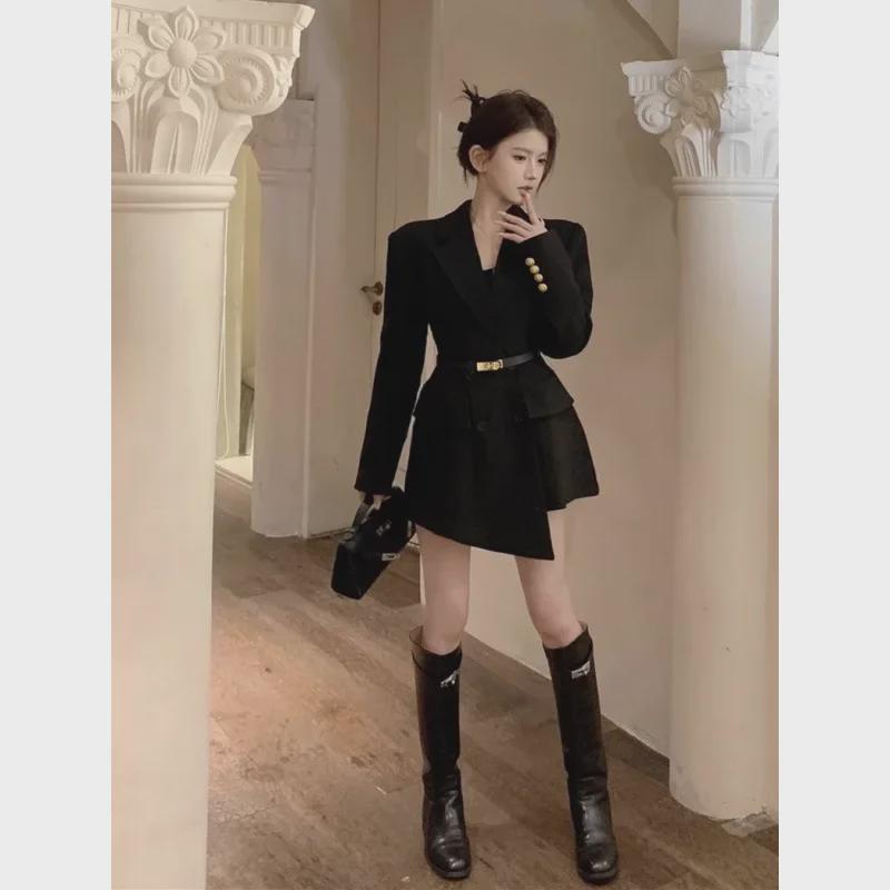 Весна 2024 Женский ретро-черный пиджак с нестандартной талией в стиле Хепберн