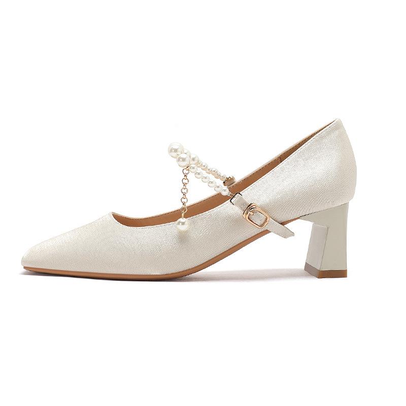 Модные туфли-лодочки с квадратным носком для женщин, 2024 новинка, ремешок с пряжкой из бусин, высокие каблуки, модные туфли-лодочки, женская обувь, красные свадебные туфли для невесты