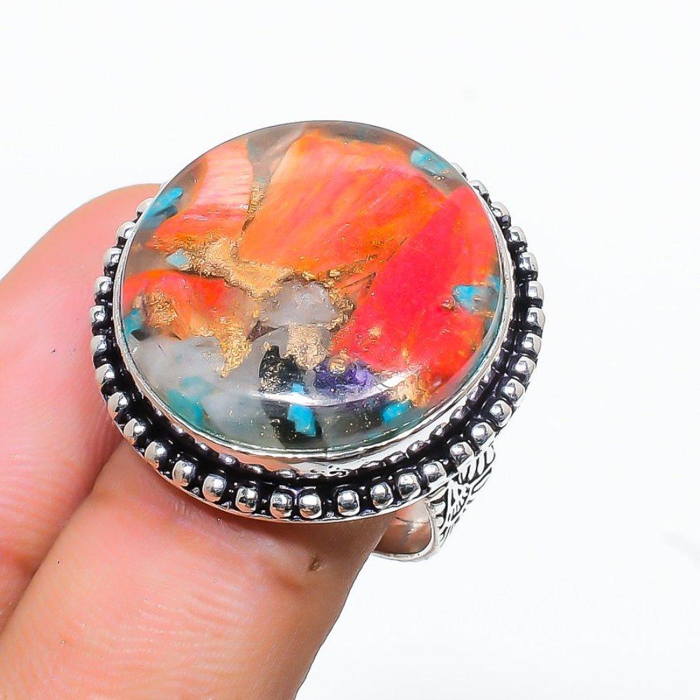 Кольцо из серебра 925 пробы с натуральным колючим камнем-устрицей, размер 7 f4Y82