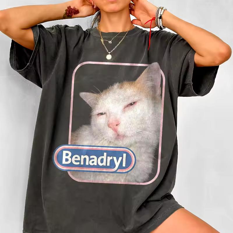 Benadrly CaT shirt - Silly Cat T-Shirt - Gen Z Tee Summer Unisex Loose and Breathable T-shirt Top