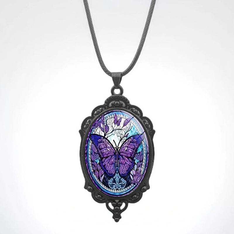 Beautiful Purple Butterfly Oval Women's Jewelry Fashion Retro Small Gift Pendant Necklace