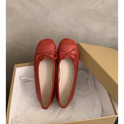 Новые стильные модные женские туфли на плоской подошве с цветочным принтом, повседневные туфли с закрытым носком, роскошные туфли на плоской подошве, дизайнерские туфли на мягкой подошве для женщин, туфли на плоской подошве