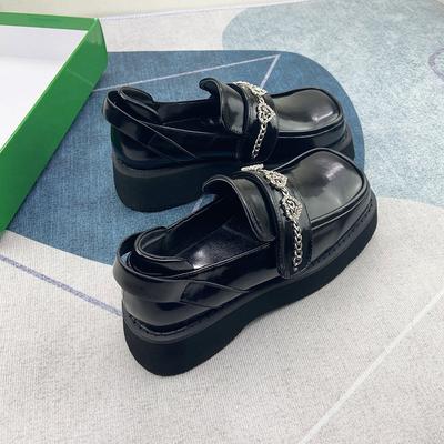 Маленькие кожаные туфли весна-лето британский стиль квадратная платформа маффин лоферы женские съемные цепные одинарные туфли