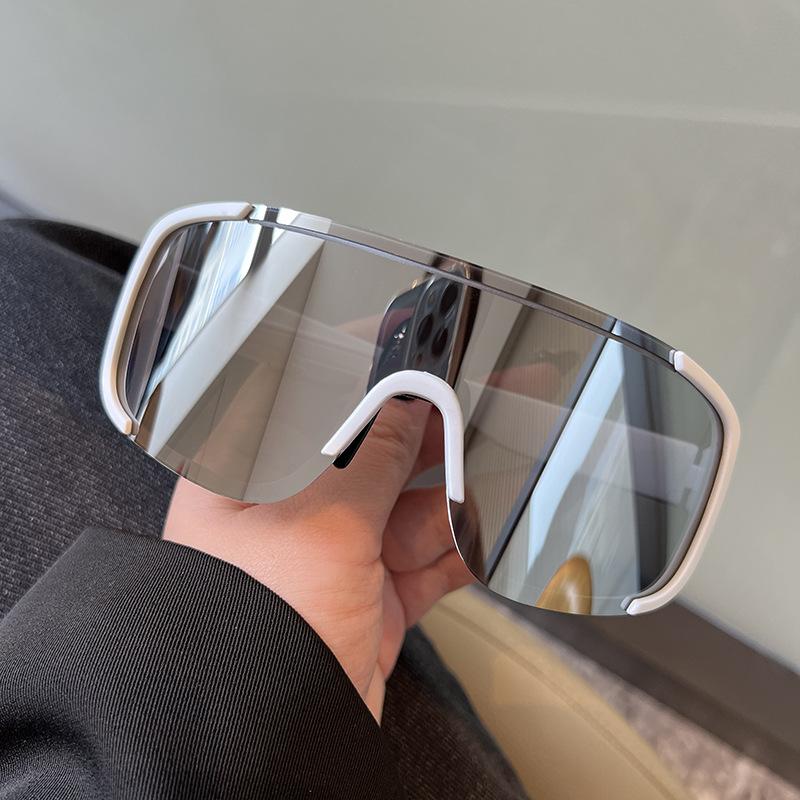 New Outdoor Sport Goggle Sunglasses Women For Men Luxury Vintage Cycling Sun Glasses Popular Punk Skiing Windproof Shades