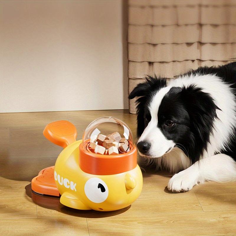 Little yellow duck freeze-dried snack launcher dog slow feeder toy pet feeding toy, can hold freeze-dried treats