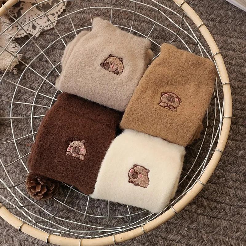 Women Winter Thermal Mink Socks Cartoon Capybara Print Soft Warm Fleece Comfortable Plush Socks Kawaii Sleep Floor Mid Tube Sock