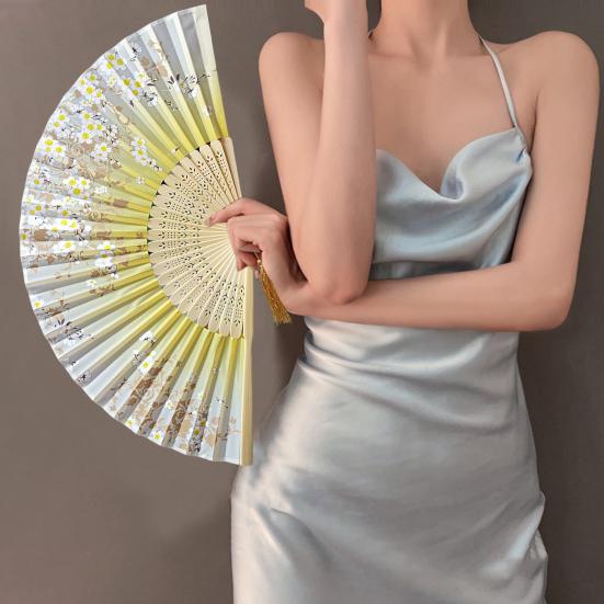 Складной веер Классический бамбуковый веер Легкий элегантный ручной веер с кисточкой для украшения танцевальных представлений