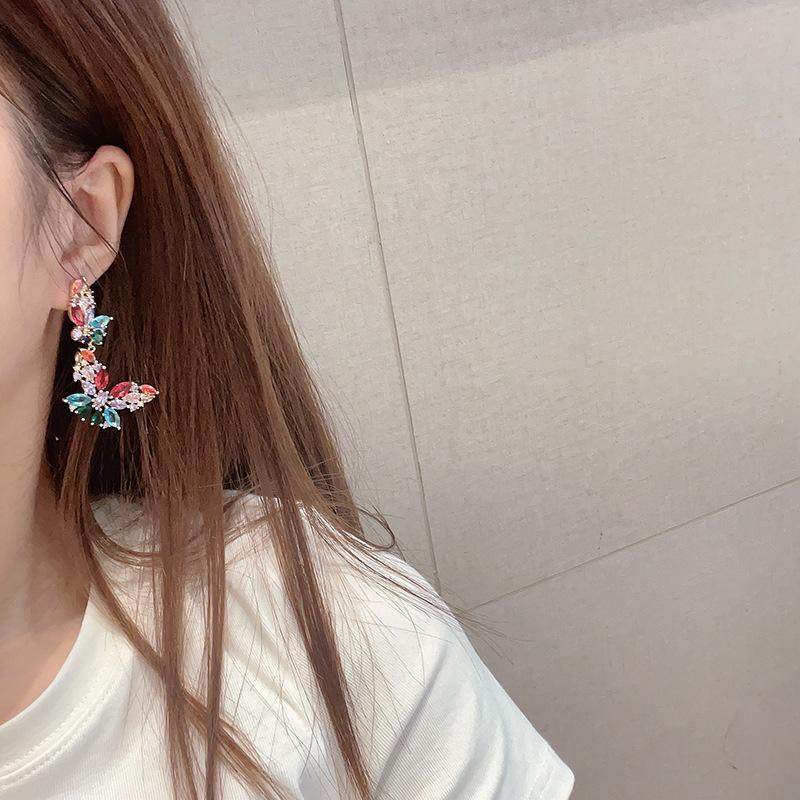 Серьги-бабочки с цветными драгоценными камнями, красивые и свежие весенние украшения с темпераментными серьгами-гвоздиками для женщин