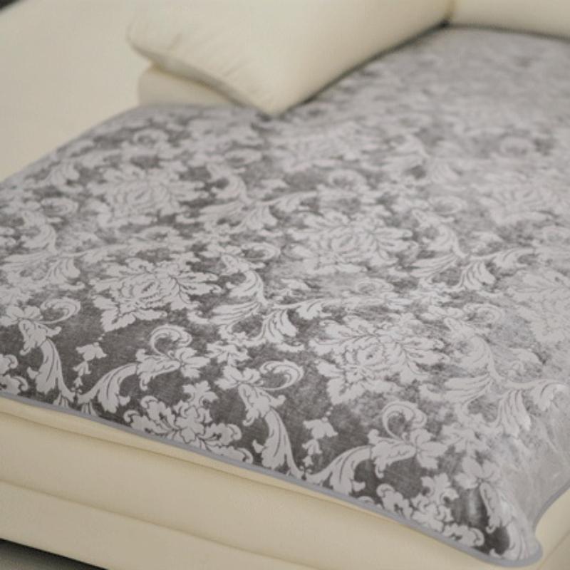 Four Seasons Universal European Sofa Cushion Luxury Fabric Jacquard Anti Slip Seat Cushion Simple and Modern Home Aesthetic Sofa Cover