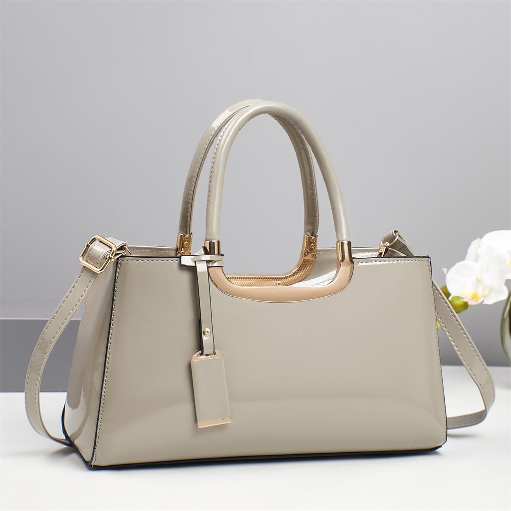 Модная лакированная блестящая красная женская сумка 2025 для женщин