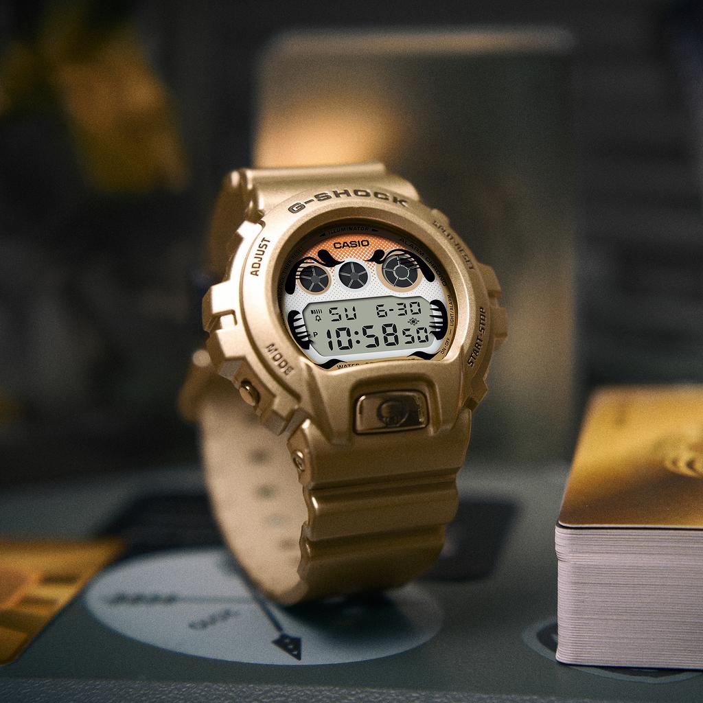 Casio Мужские кварцевые часы G-SHOCK с resin-корпусом, водозащитой 200 м, ударопрочностью, будильником DW-6900GDA-9