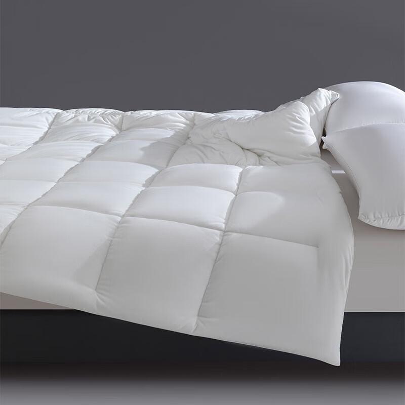 Southern Living Volcanic Fleece Anti-Gravity Quilt