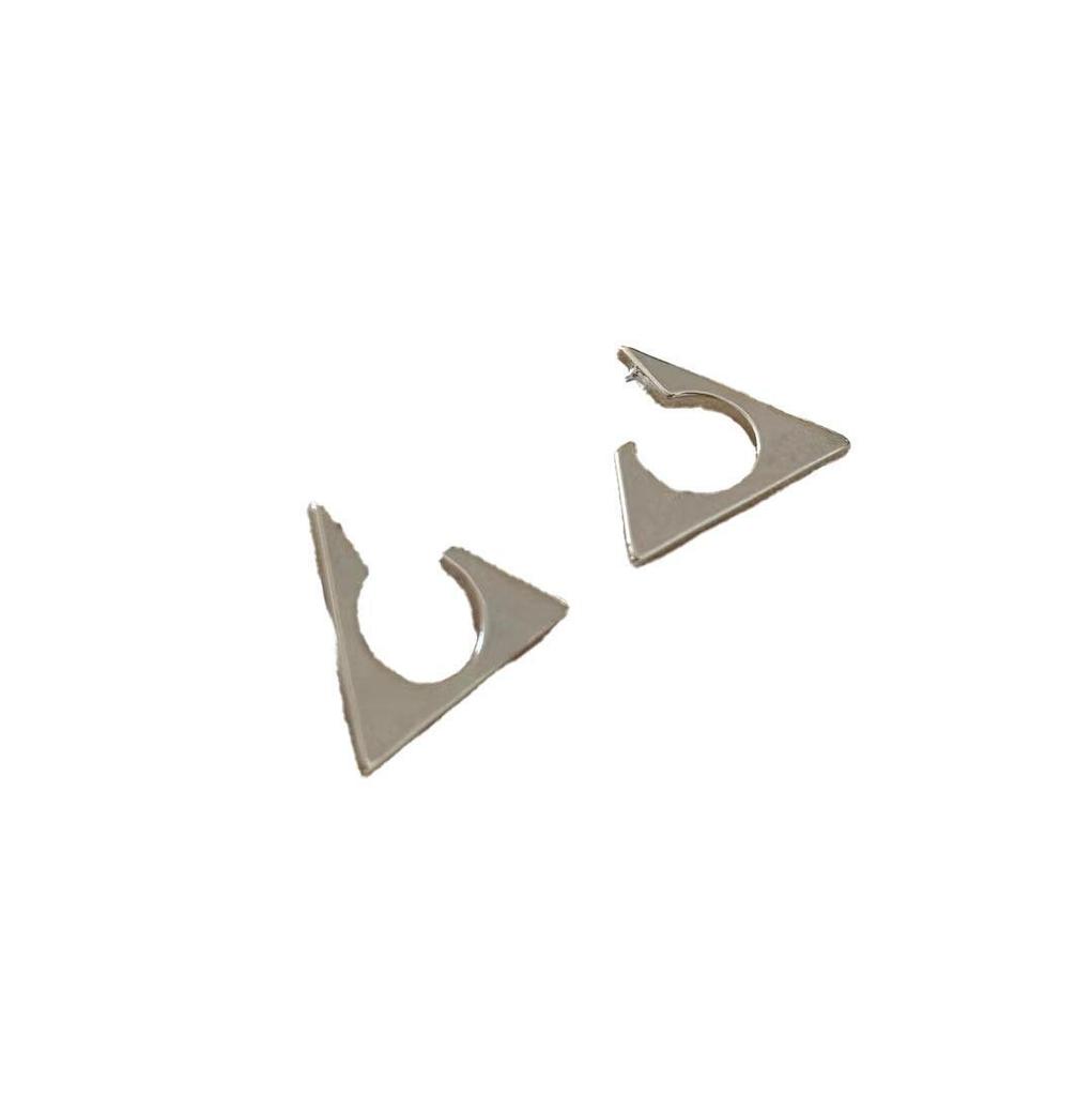 Elegant Geometric Triangle Earrings: Niche Design, Fashionable, and Cold Style for Women.