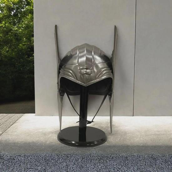 Норманнский боевой шлем с подставкой Средневековые доспехи викинга Стальной шлем воина для реконструкции Костюм Подарок