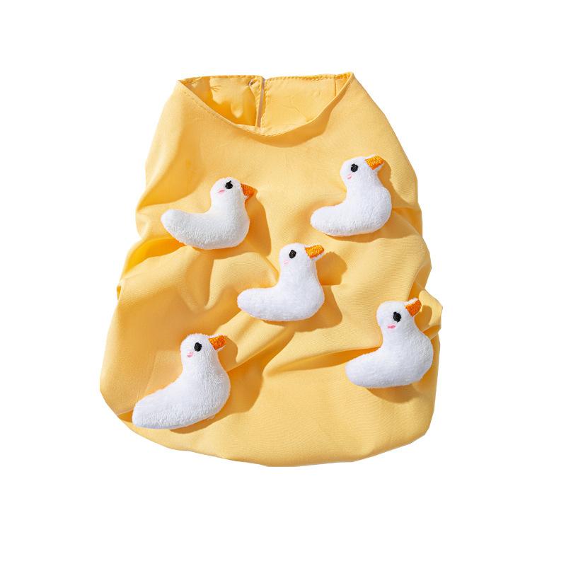 Popular dog clothes spring and summer new three-dimensional duck and duck dress teddy bear medium and small dog hair clothes
