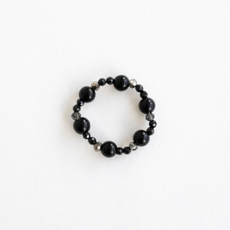 MERRYMOTIVE Black onyx and crystal ring