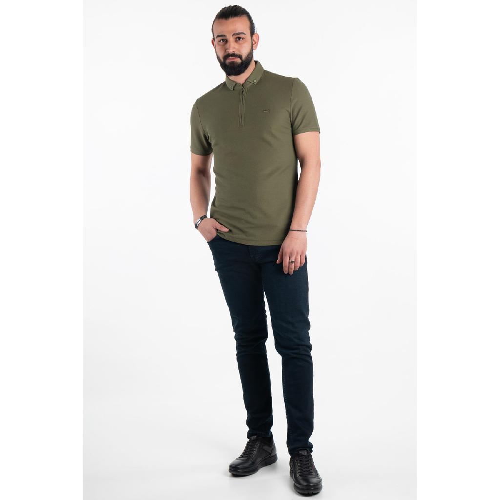 Мужская черная футболка с воротником-поло с молнией и деталями