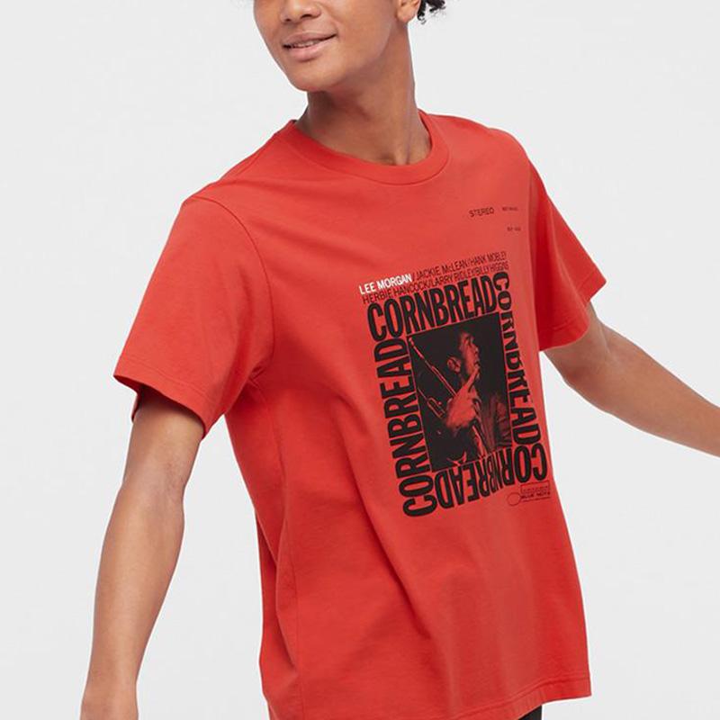 Uniqlo Мужская футболка с принтом букв Кораллово-красный 446382-15