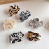 Fashion Design Women Hair Accessories Dog Hollow Hair Claw Animal Barrettes Korean Style Hair Clip
