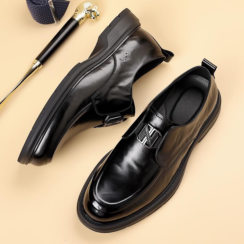 Fashion New Comfortable Man Loafers Handmade Casual Oxford Business Shoes Simple Slip On Flats Leisure Walk Male Walking Shoes Sneakers