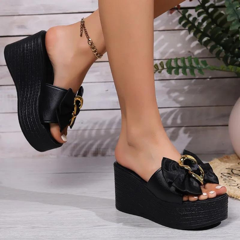 2024 Hot Seller Summer Fashion New Designer Thick Sole Non-Slip Sandal Outdoor Casual Solid Color Open Toe Beach Flip Flops Uxst