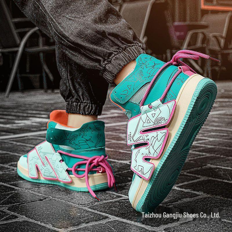 Мужские модные лоферы 2025: Дофаминовая мода Кроссовки хайтопы на толстой подошве, увеличивающие рост.