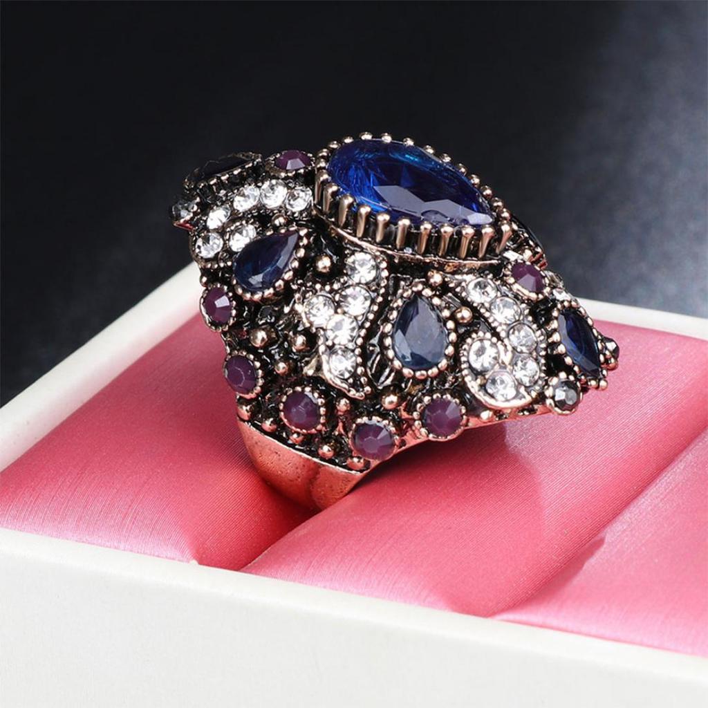 Fashion Shiny Rhinestone Punk Women Finger Ring Statement Jewelry Party Gift
