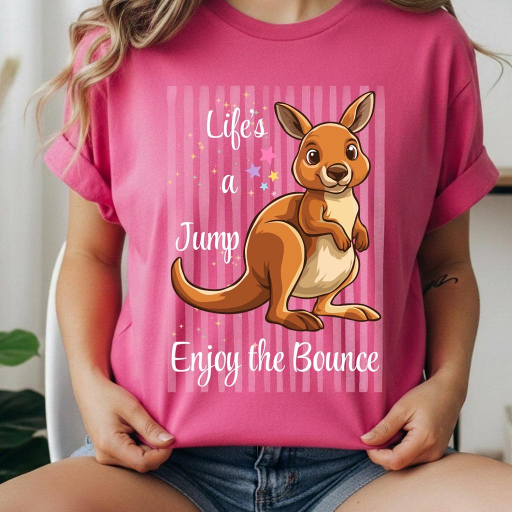 Kangaroo Tee Women Graphic Shirt Cute Animal Australia Souvenir Gift Unisex T Garment Dyed Cartoon Design Aussie Wildlife Casual Wear