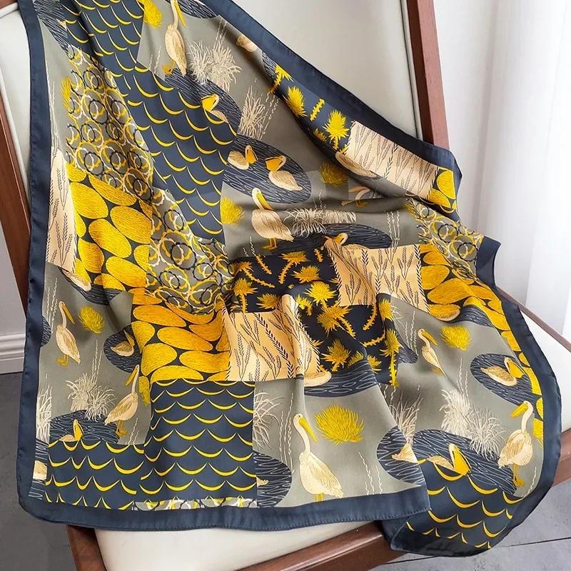 Роскошный бренд шелковый квадратный платок женский фуляр бандана принт лошади шейный платок повязки для волос 70 см шали накидки буфанда весна