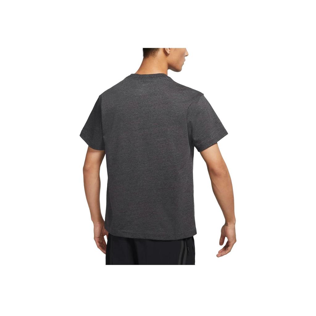 Nike Sportswear Premium Essentials Solid Logo Print Short Sleeve T-Shirt Men Tops Grey DN5241-254