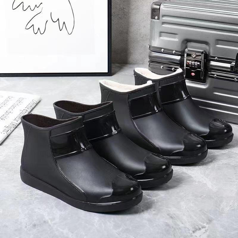Fashion Couple Rain Shoes, Waterproof And Non Slip, Outdoor Fishing, Kitchen Work Rubber Shoes, Wear-resistant Water Shoes