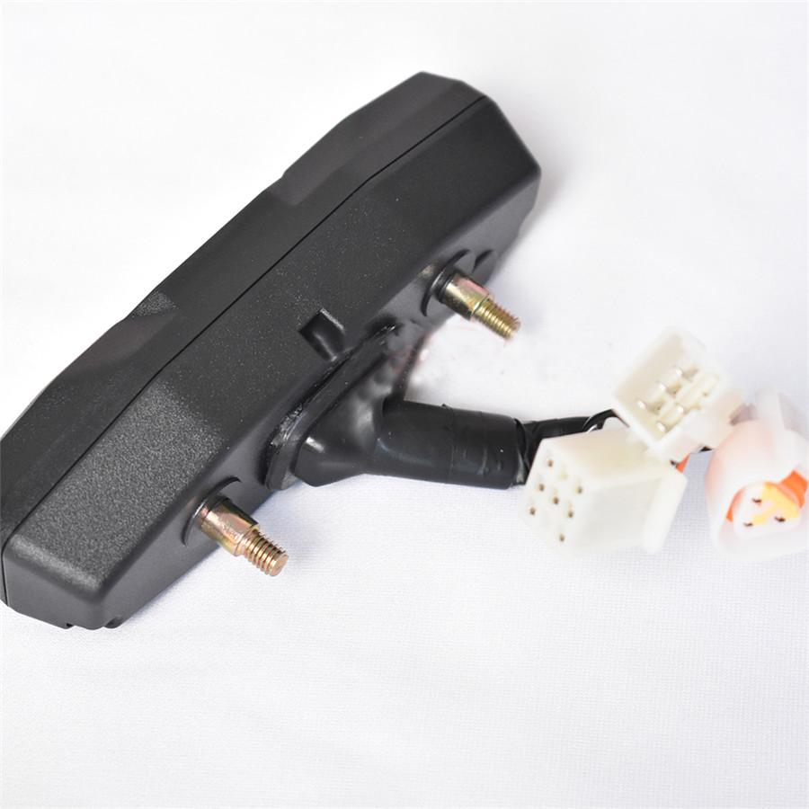 Мотоциклетный спидометр может применяться к различным мотоциклам с разными размерами колес