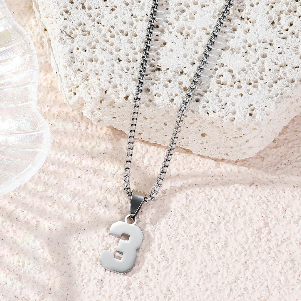 1 шт. Нержавеющая сталь Спортсмены Футбол Счастливое число Ожерелье для Мальчиков Девочек Футбол Баскетбольное Число Ожерелье для Мужчин Женщин