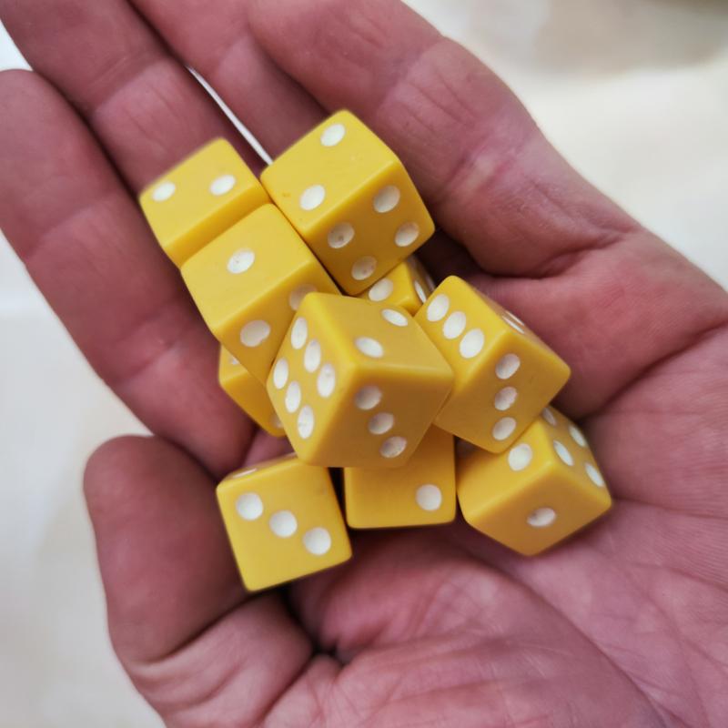 10 шт./компл., новый продукт для внешней торговли, 15 мм, квадратный угол, сплошной цвет, игральные кости, принадлежности для настольных игр