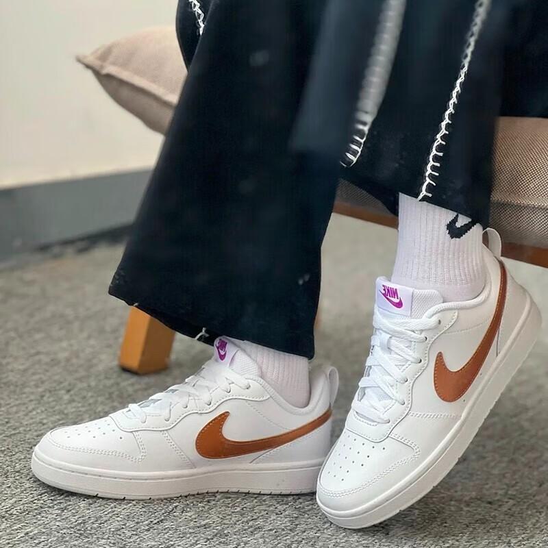 Nike Кроссовки для детей Nike Court Borough Low 2 SE GS Белый Металлик Медь Ярко-Фиолетовый DQ5979-100