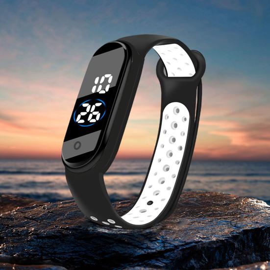 Светодиодные электронные часы Водонепроницаемые противоскользящие регулируемые двухцветные ремешки из ТПУ Прямоугольный циферблат Детские студенческие повседневные спортивные цифровые наручные часы