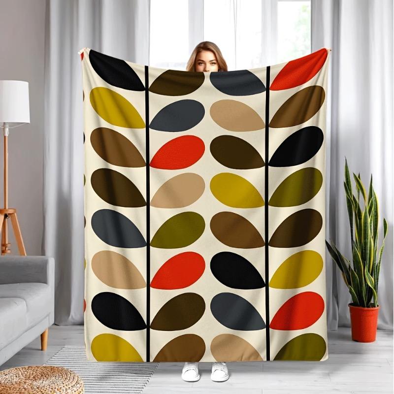 Modern Leaf Style Flannel printed blanket suitable for all seasons suitable for living room office sofa and travel